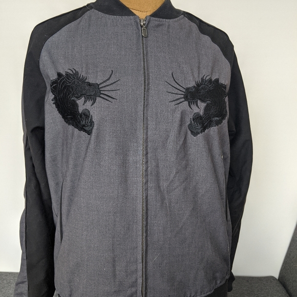 Black & Grey Bomber with Tiger - Picture 7 of 9